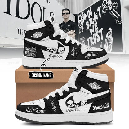 Personalized Yungblud Idols World Tour 2026 Sneakers Best Yungblud Shoes Gifts For Black Hearts Club - Foxy23shop