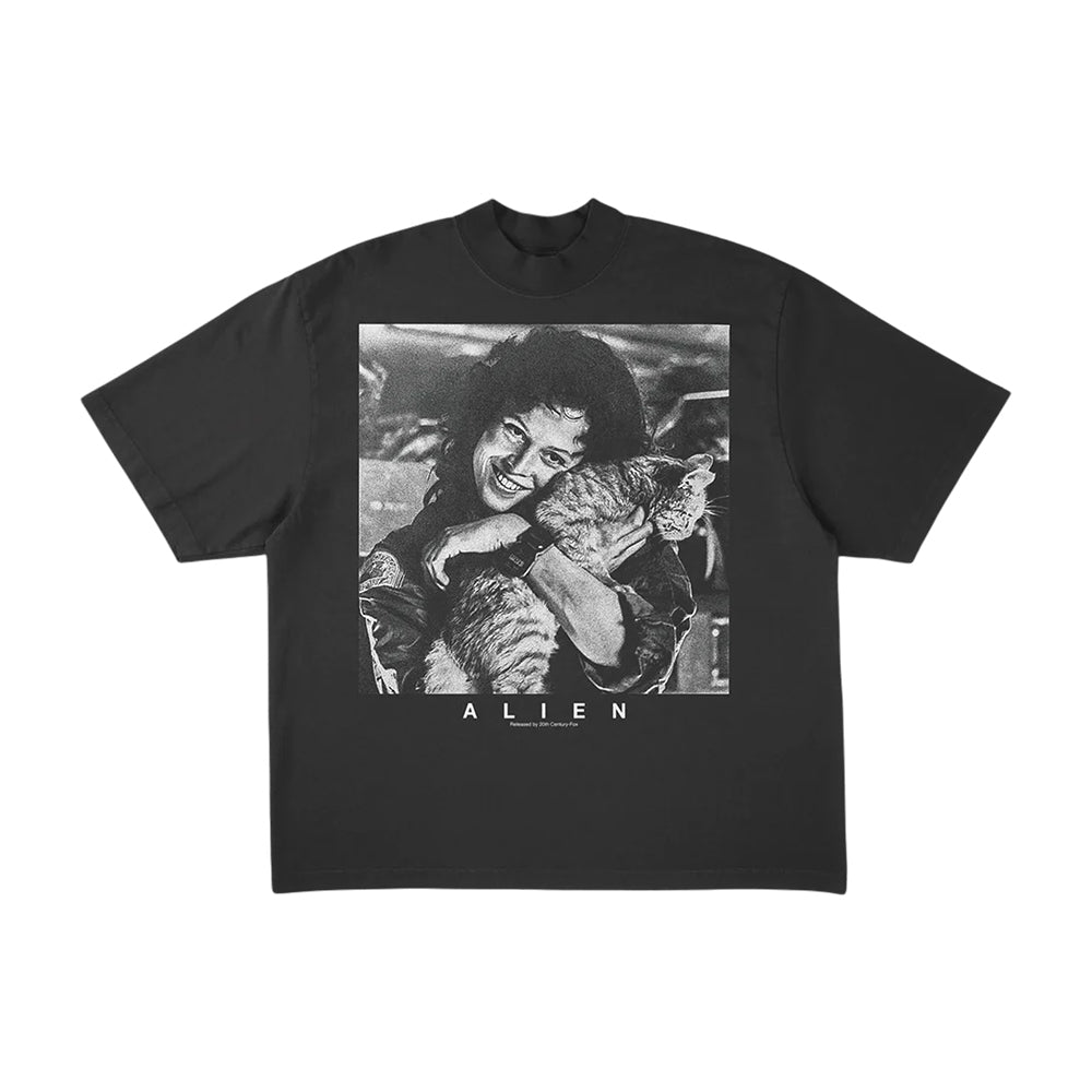 Prestige Merch ALIEN Ripley And Jonesy T-Shirt Gifts Idea For Movie Lovers